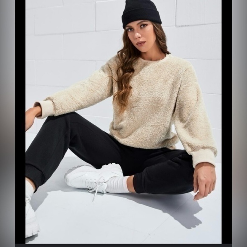 Hippie Rose magic stone teddy bear long sleeve cozy sweatshirt nwt small